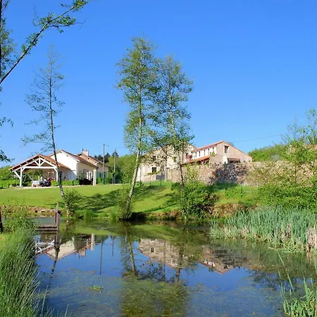 Cozy In Roussines, Dordogne, Cleaning Included * Roussines