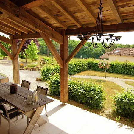 Cozy In Roussines, Dordogne, Cleaning Included בית נופש Roussines